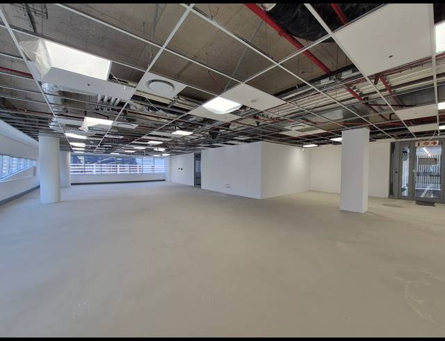 655M² OFFICE TO LET IN SANDTON CENTRAL